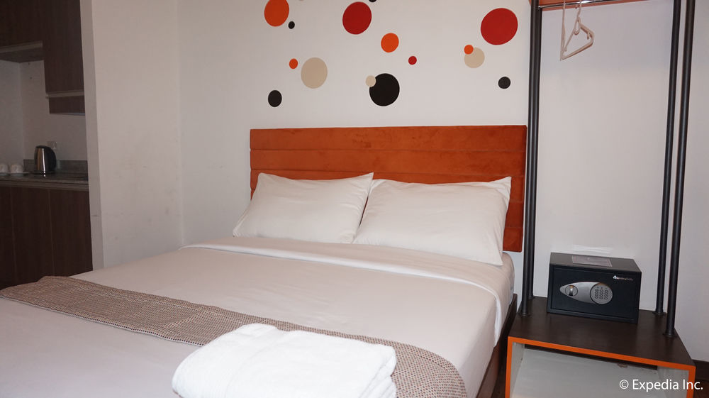 H Hotels - Metro North Uno Quezón by Eksteriør bilde