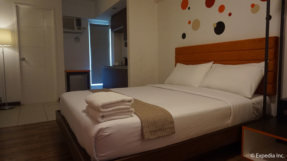 H Hotels - Metro North Uno Quezón by Eksteriør bilde