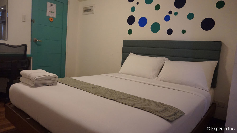 H Hotels - Metro North Uno Quezón by Eksteriør bilde