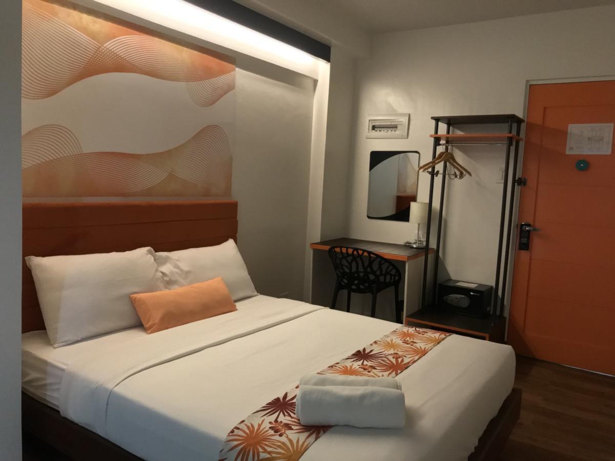 H Hotels - Metro North Uno Quezón by Eksteriør bilde